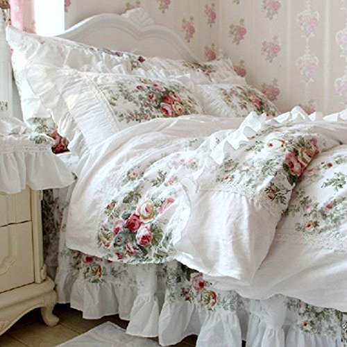 FADFAY Farmhouse Bedding Elegant and Shabby Vintage Rose Floral Duvet Cover Bedskirt Lovely White Lace and Ruffle Style Exquisite Craft 100% Cotton,King Size 4-Pieces