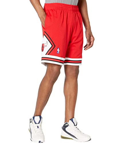 Mitchell & Ness NBA Swingman Road Shorts Bulls 97-98 Scarlet MD