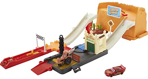 Disney and Pixar Cars Track Set with Lightning McQueen Toy Car & Storage Tub, Race & Go Playset, 20+ Pieces Include Launcher